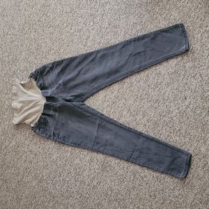 Gray maternity jeans. Brand is Indigo Blue in size Medium.